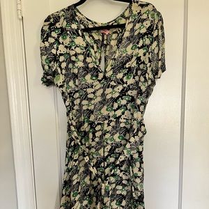 1940s-inspired “swing” dress